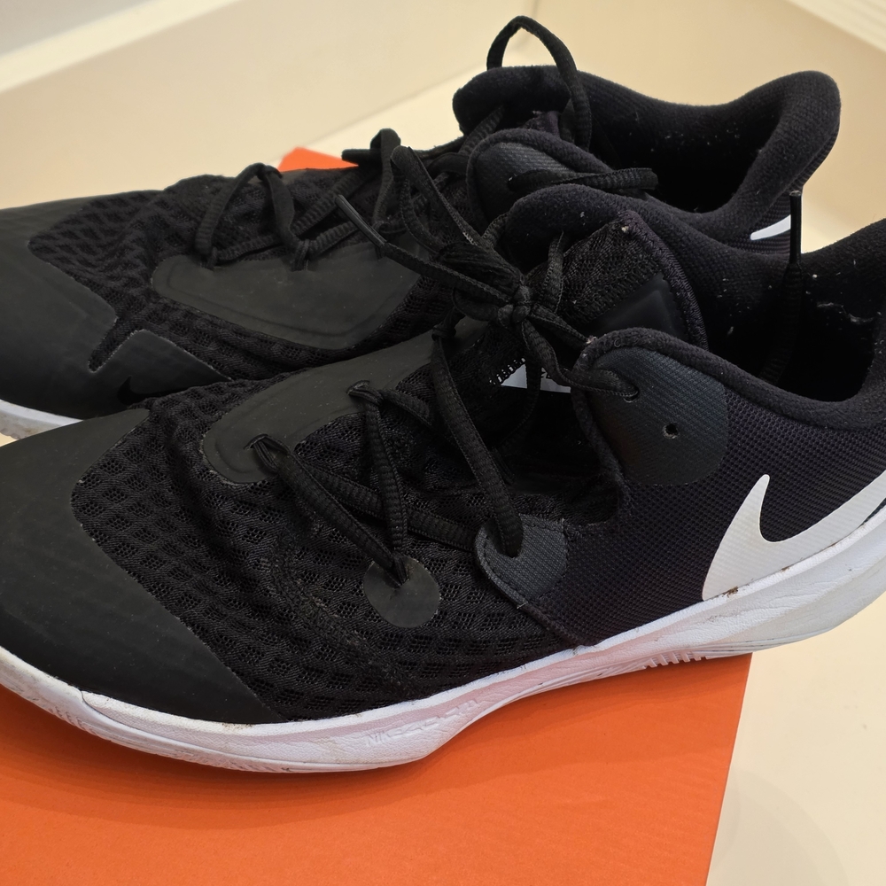 Nike Zoom HyperSpeed Court Black and White